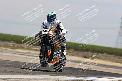 media/Aug-03-2025-TrackDaz (Sun) [[bf4a71acf9]]/A Group/12pm (Wheelie Bump)/